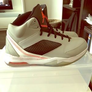 Jordan Flight Remix Size 9.5